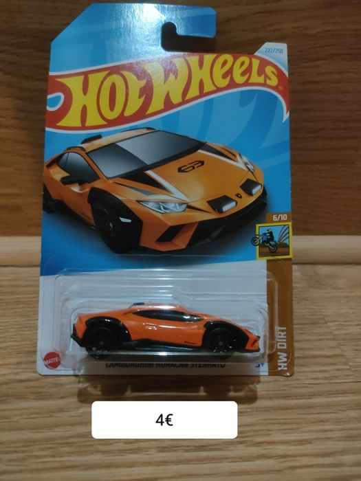 Hot Wheels vários