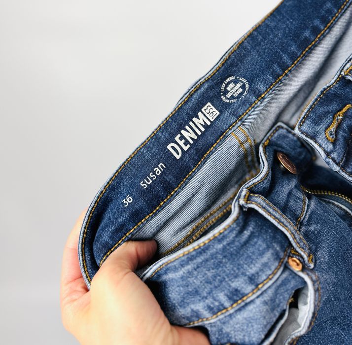 Jeansy bootcut z wysokim stanem S 36