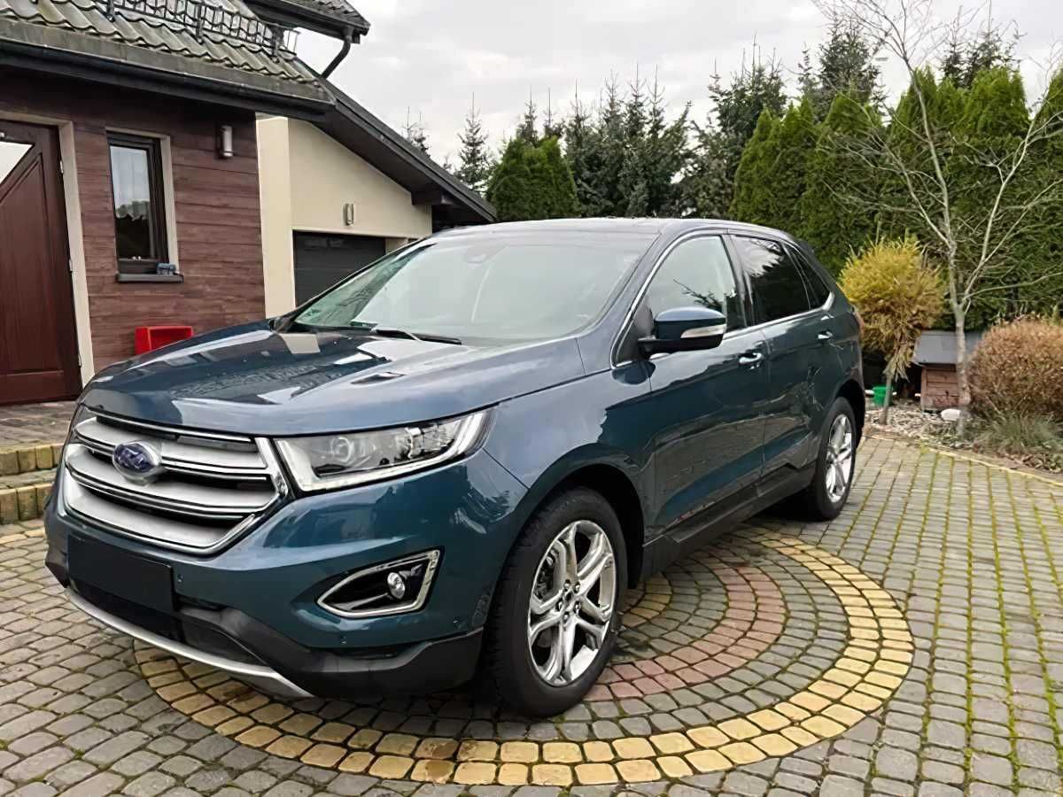 Ford EDGE 2.0 TDCi Twin-Turbo 4WD Titanium