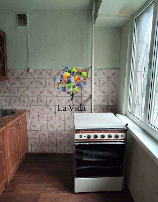 3 кімнатна квартира на 2 повесі вул. Лесі Українки 14