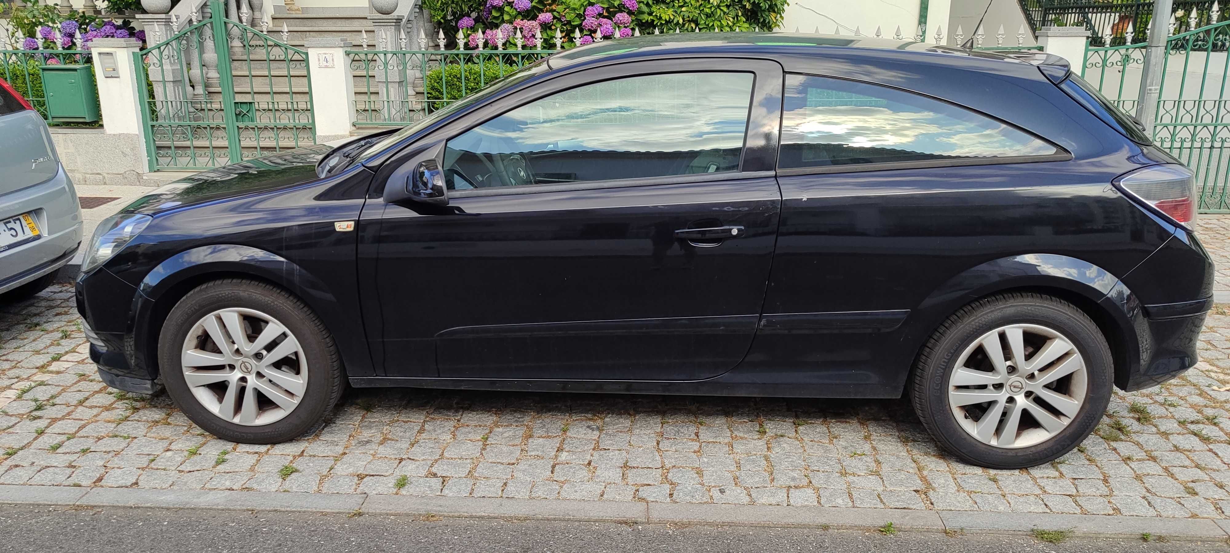 Opel astra GTC bom estado geral