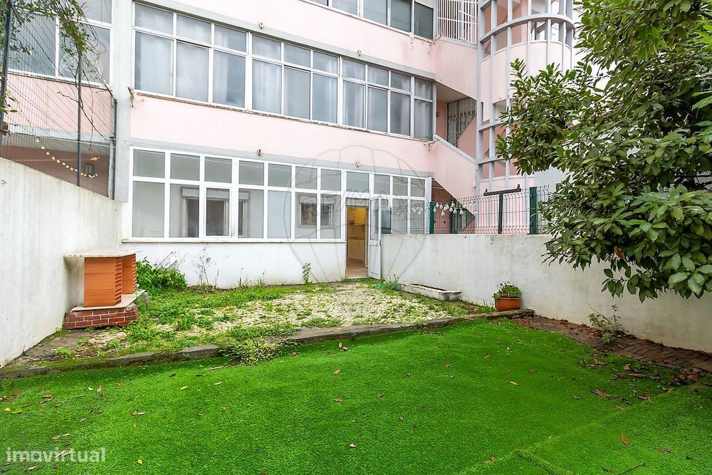 Apartamento T1 para arrendamento