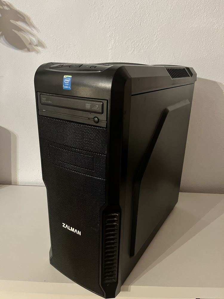 Komputer do gier RGB I3/8GB/SSD/R9 2GB DDR5