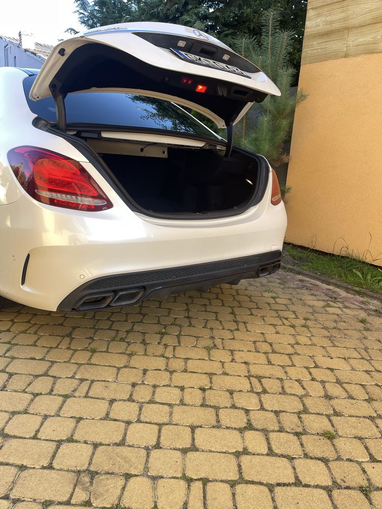 Mercedes-Benz AMG c63 w205