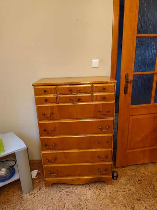 Komplet w stylu cepelia - 8 unikatowych drewnianych mebli