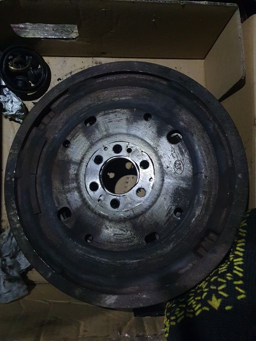 Демпфер маховик dsg 1.6 tdi cayc