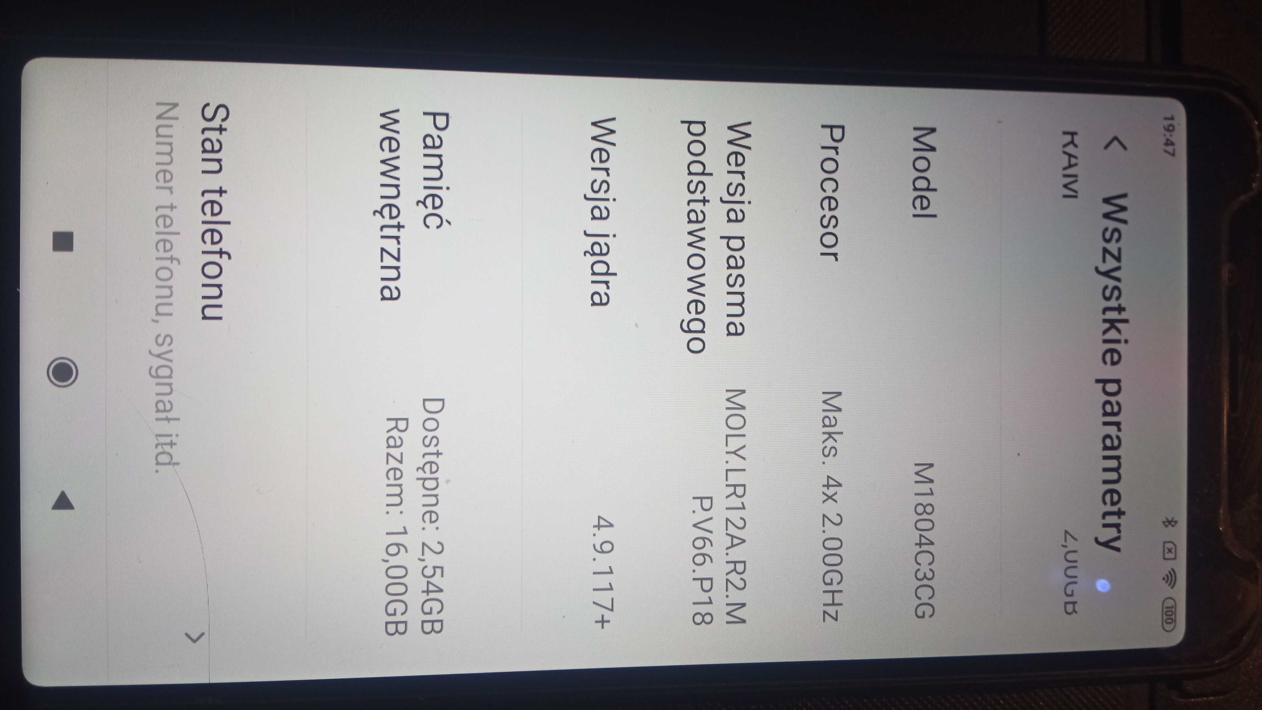 Sprzedam smartfon Xiaomi Redmi 6A