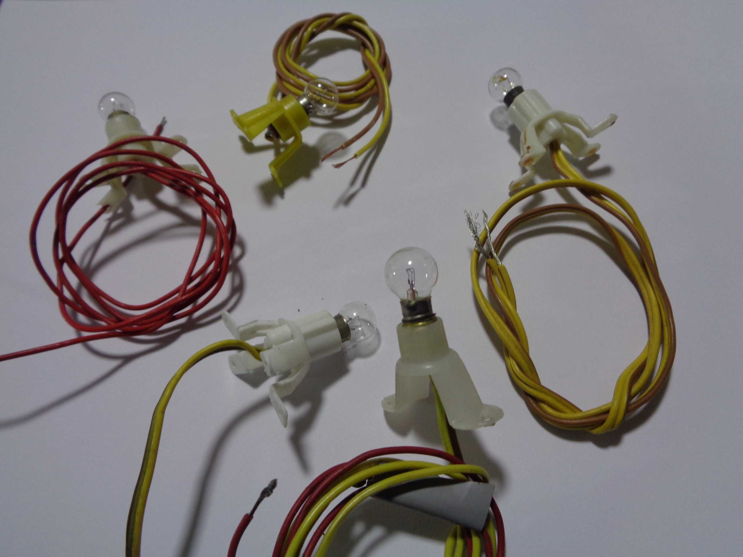 1:87 Lote de 5 lampadas com suporte para maqueta comboio