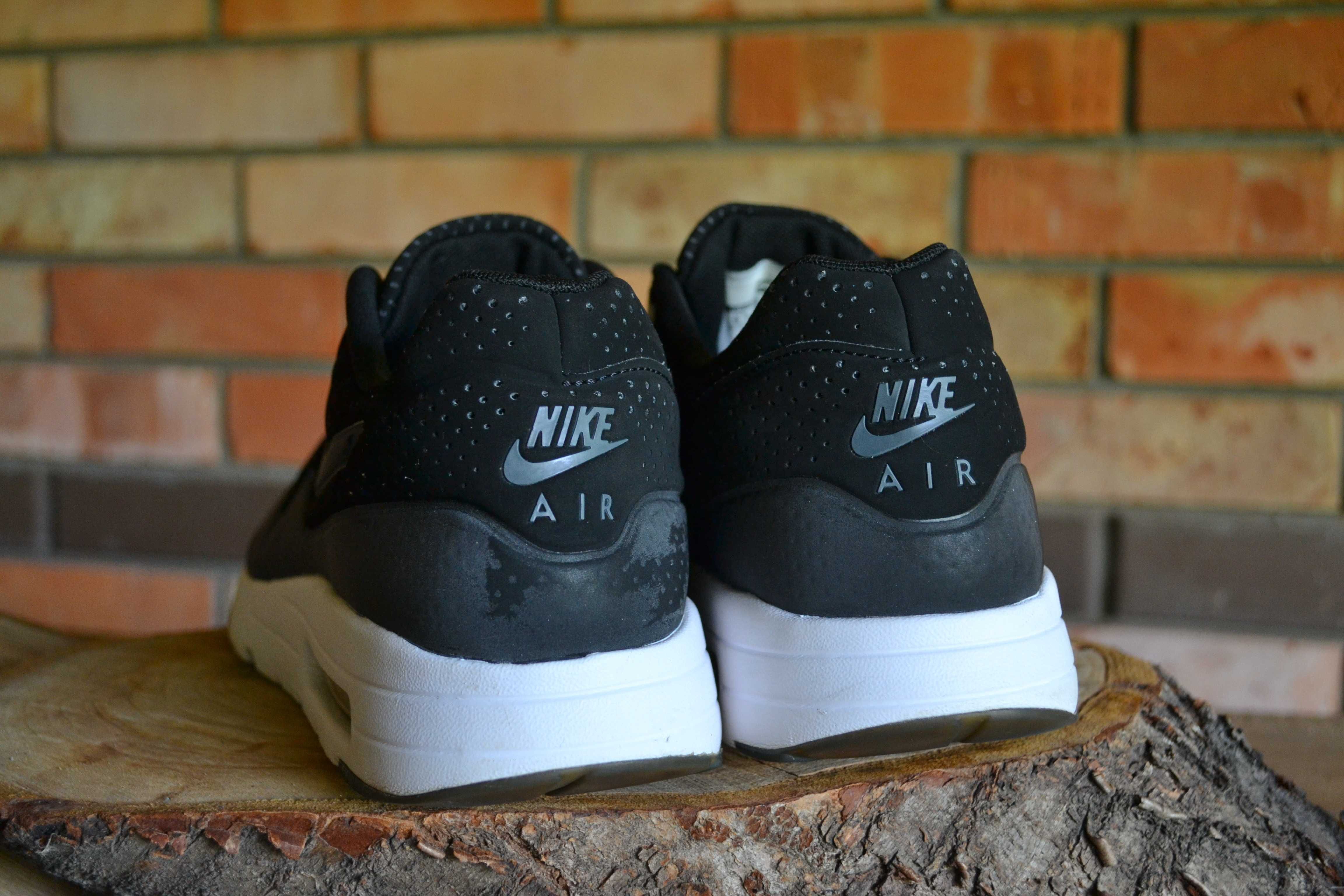 Кроссовки Nike Air Max 90 Оригинал  Размер 43 Стелька 27.5 см