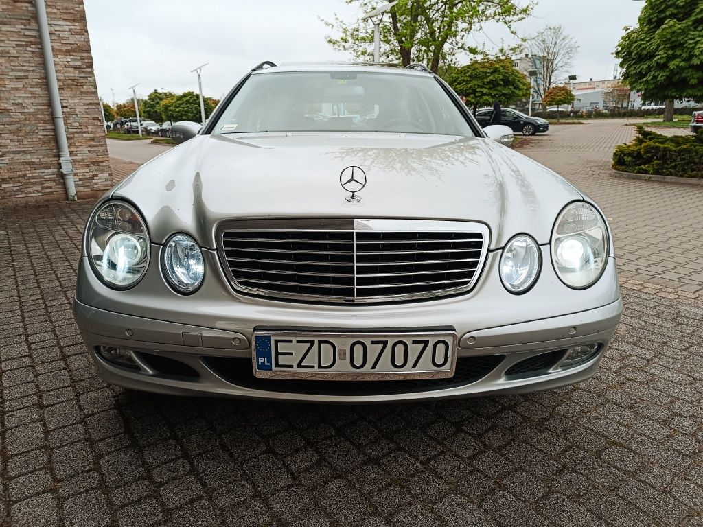 Mercedes W211 E211 2.2 CDI #Stan perfekcyjny#18 cali AMG