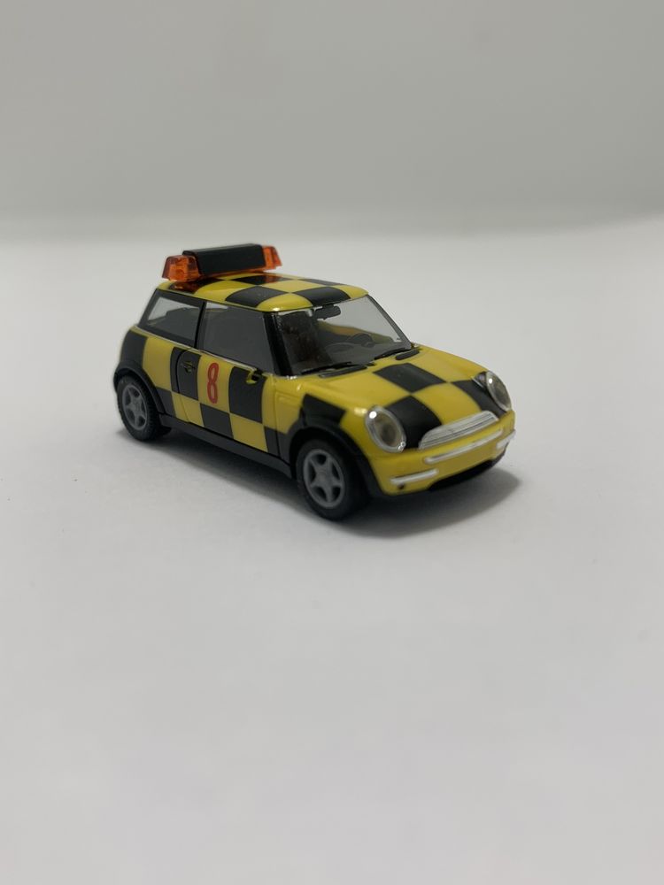 Mini Cooper TM da Herpa escala 1/87