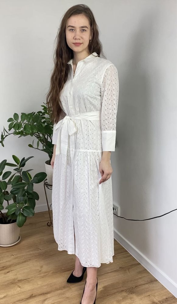 Біла сукня в прошву ZARA  розмір М