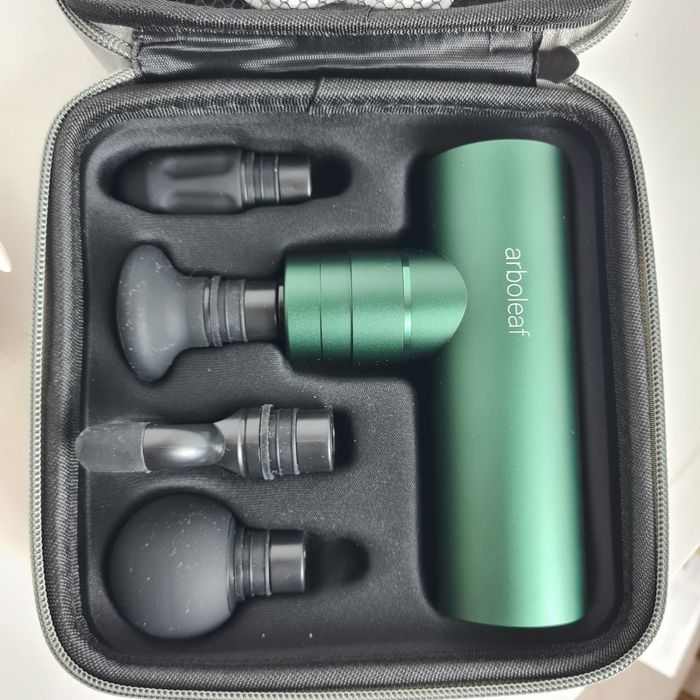 Перкусійний масажер для всього тіла