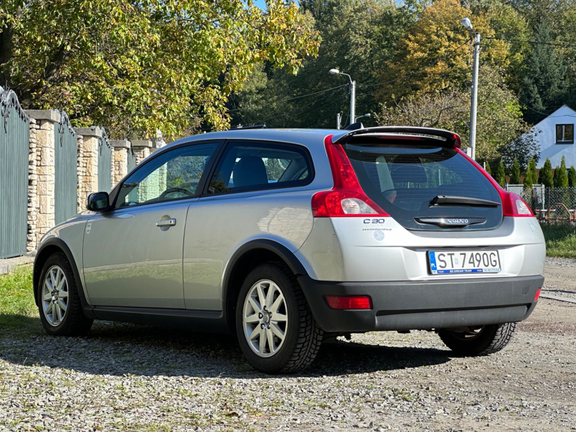 VOLVO C30 2.0 Diesel 2008r. ZADBANY