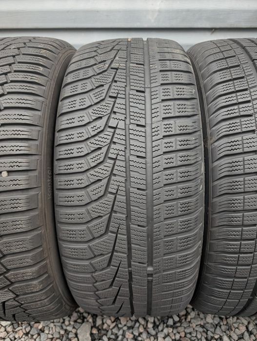 Комплект зимових шин Hankook 215/50 R17 215*50 17 Winter I*Cept Evo2