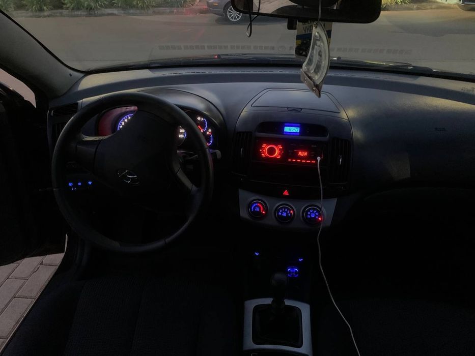 Продам хюндай елантра