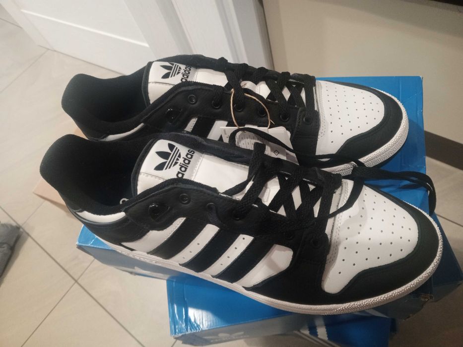 Buty Męskie Adidas Centennial roz 42, 45 1/3,47 1/3