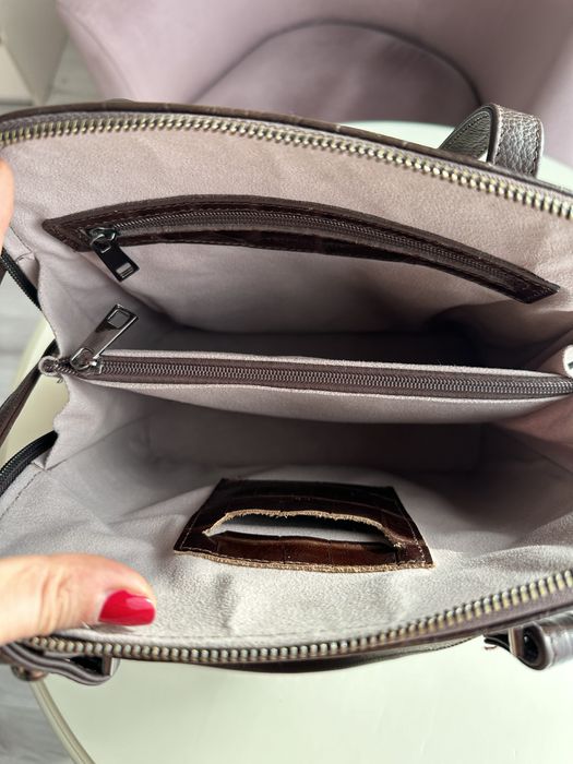 Жіноча сумка з натуральної шкіри