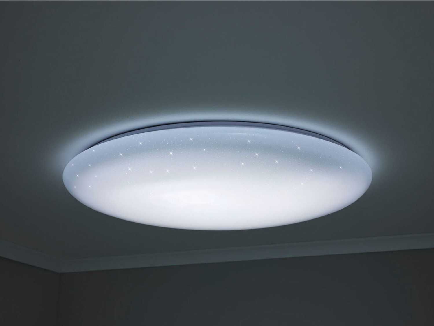 LED люстра 60W, Ø 76 см, Австрія, з ефектом зоряного неба