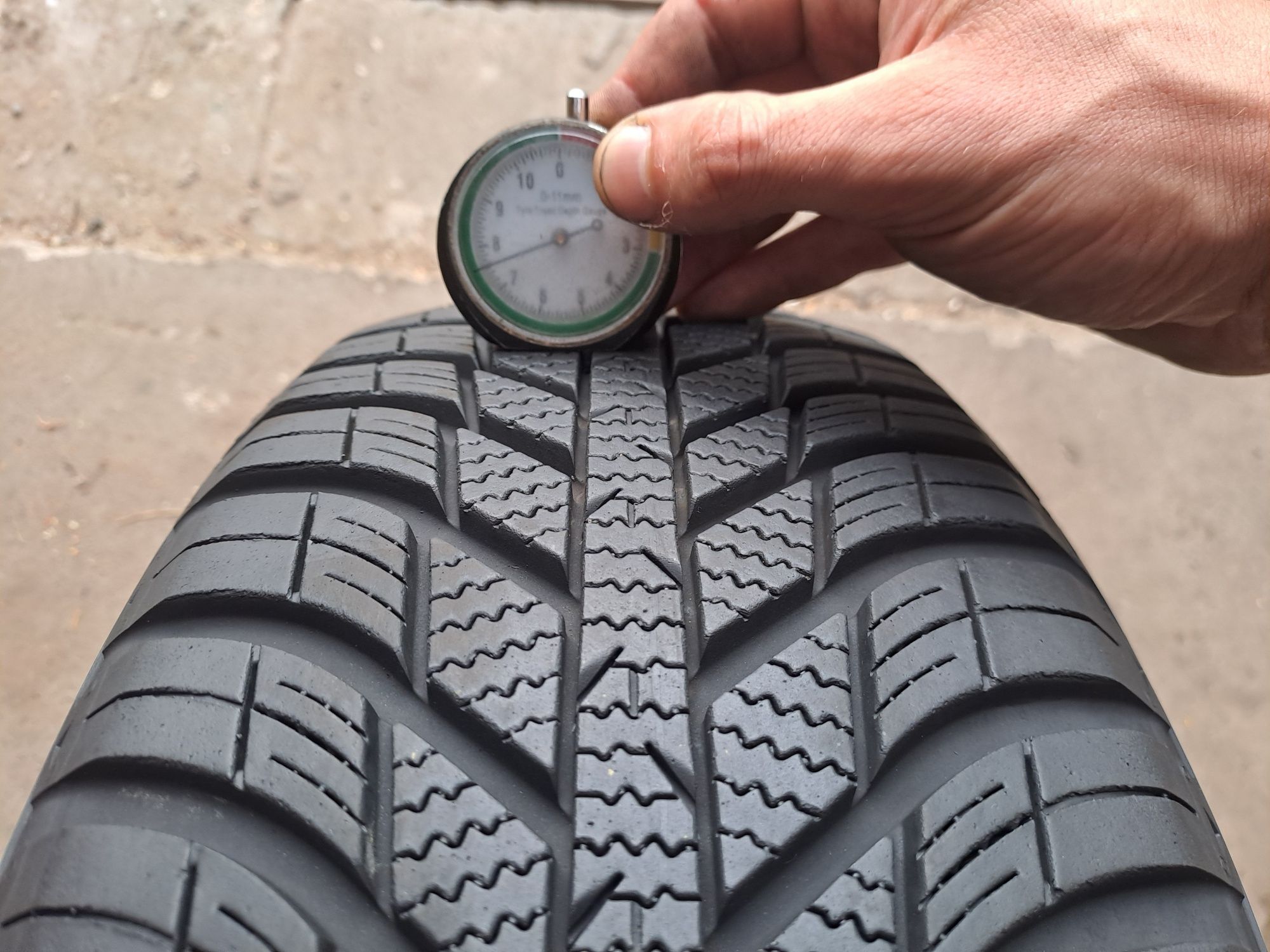 Opona 205 60 R16 96H Nexen N Blue 4season WH17 2023r.