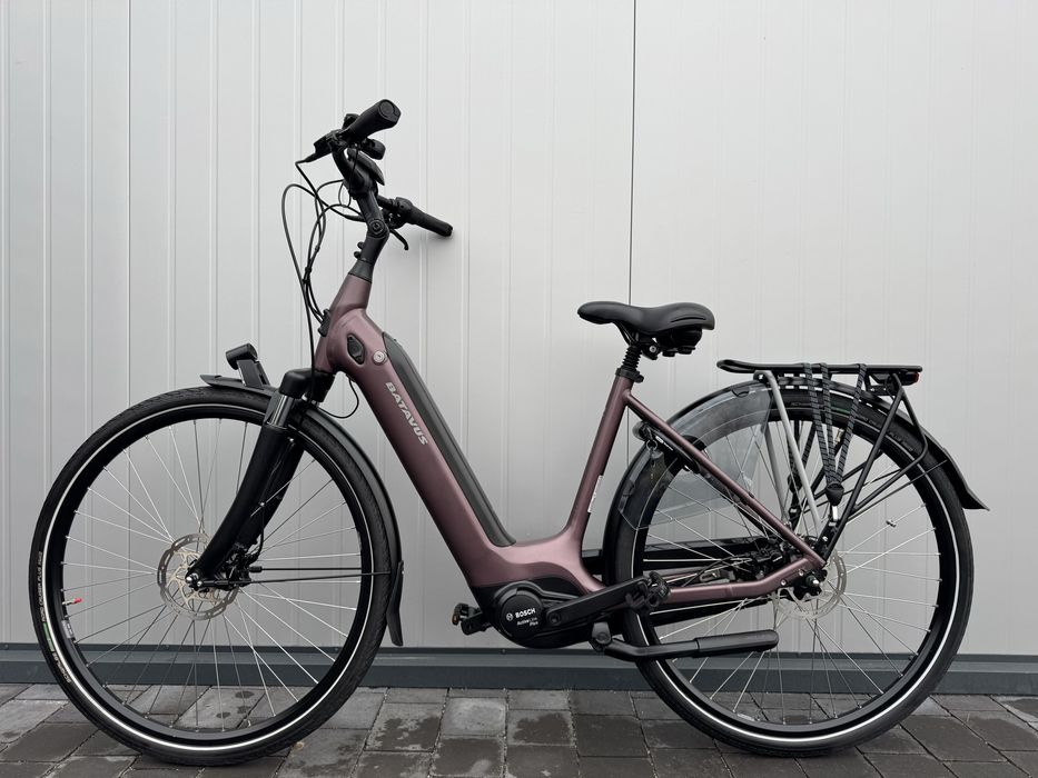 BATAVUS Finez E-go Power mata Sangria