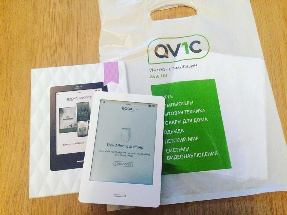 Електронна книга Kobo Touch n905