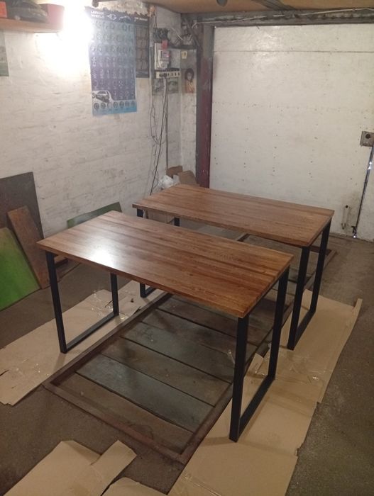 Стіл в стилі лофт з дуба.