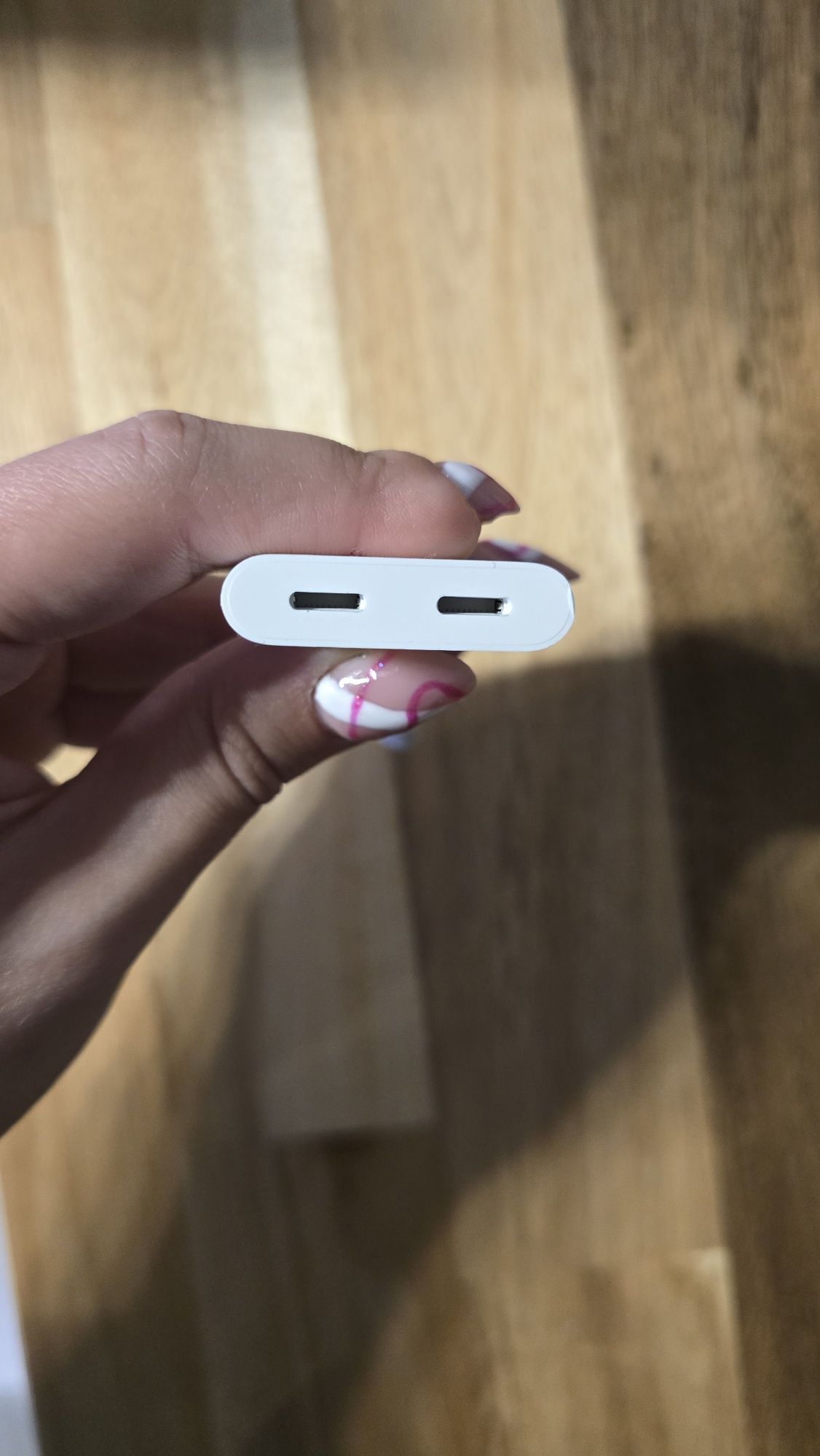 Adapter Belkin Iphone z portem Lightning + kabel