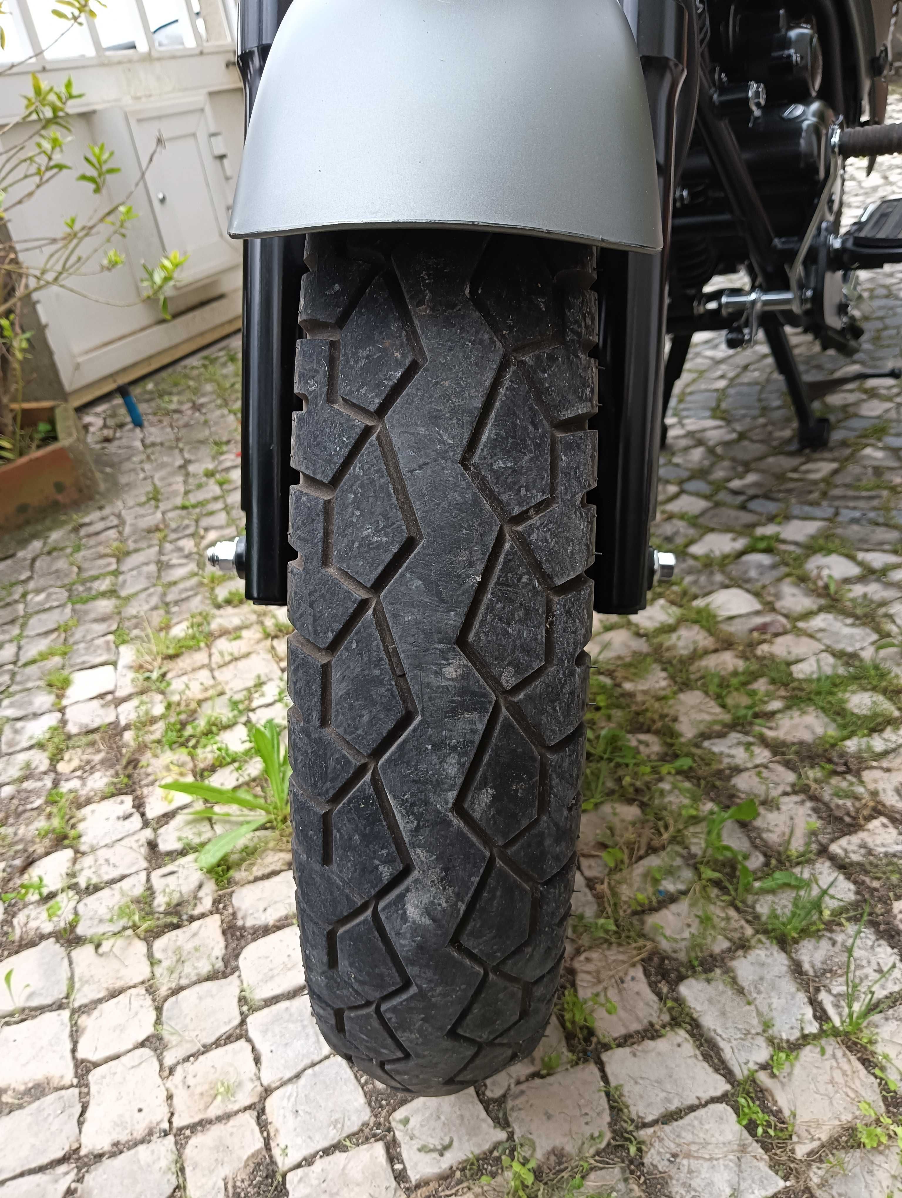 Agora, É A OPORTUNIDADE DE SER TUA - KEEWAY 125 Superlight (verde)