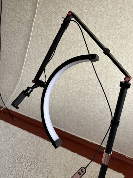 LED лампа типу Місяці, профисійна.