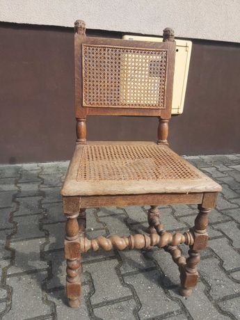 Drewniane krzesło ANTYK