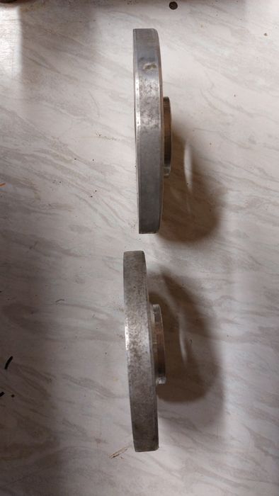 Dystanse aluminiowe 15 mm 4x100 / 4x108