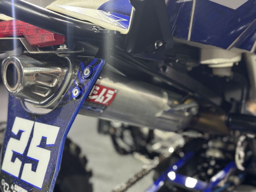 Suzuki LTR c/ muito material