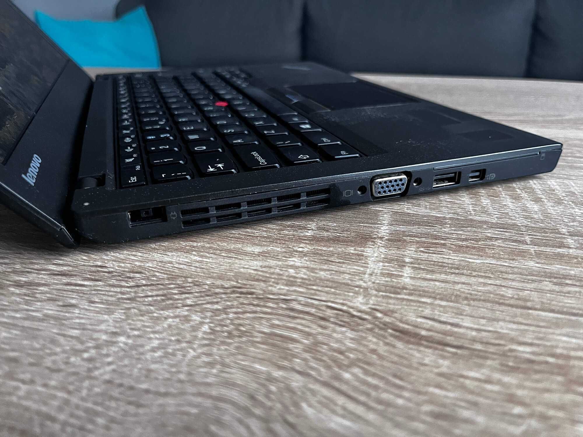 Lenovo Thinkpad x250 Intel Core i5 (5gen.) 8GB RAM 128GB SSD 2xbateria