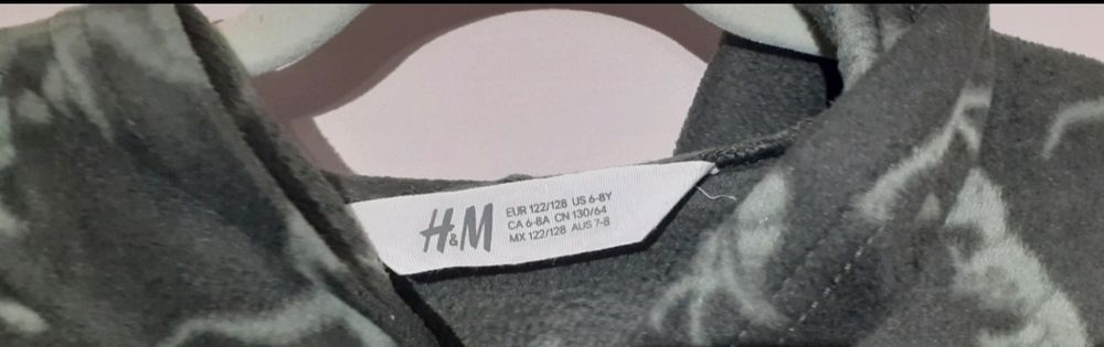 Sweat Dinossauros H&M 6 a 8 anos