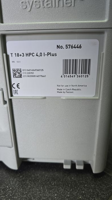 Nowa wkrętarka Festool, dwa aku, ładowarka, skrzynka