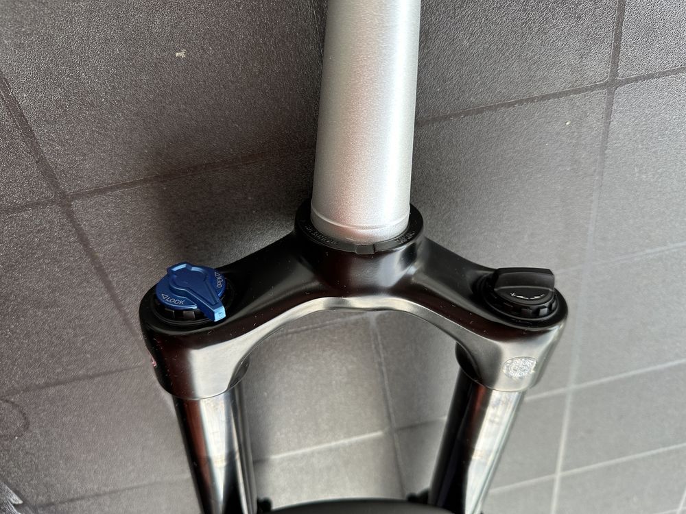 Suspensao SR Suntour XCR32 LO Coil 120mm Q15x110 Boost