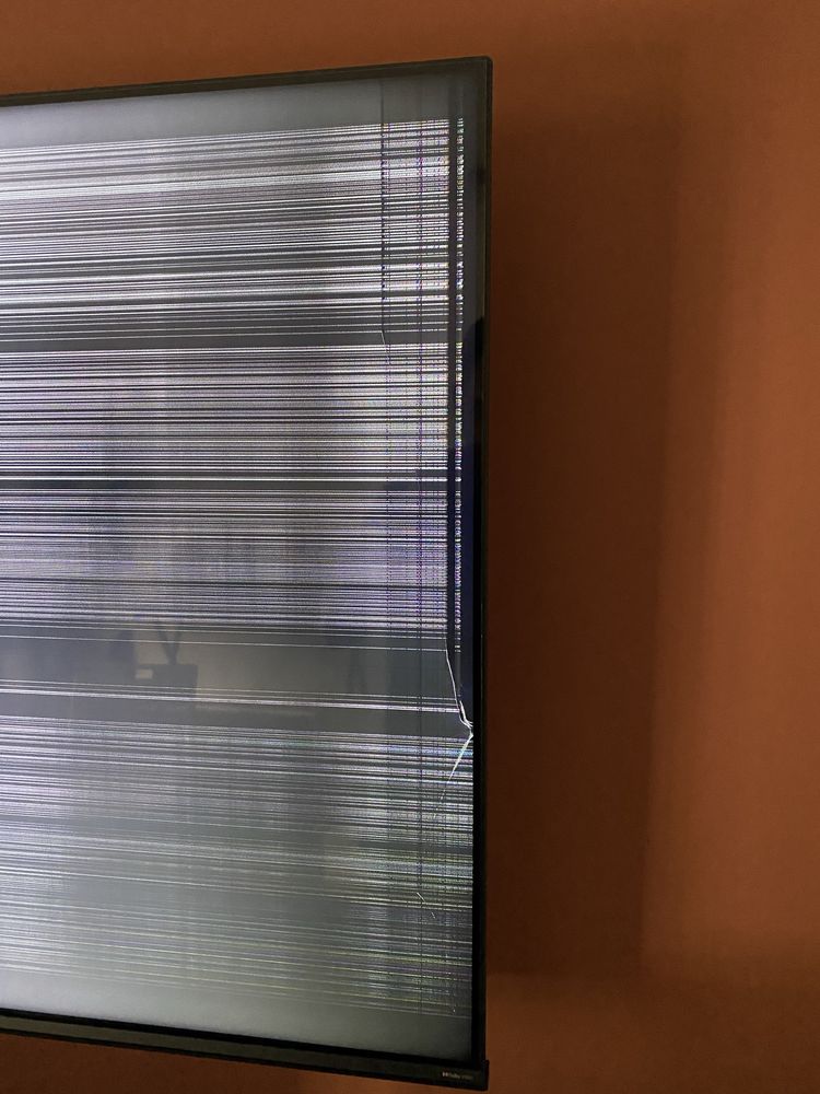 TV 55” Hisense para peças