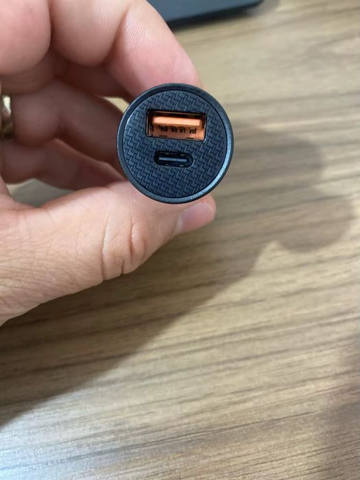 Автозарядка в прикурювач Baseus 30W