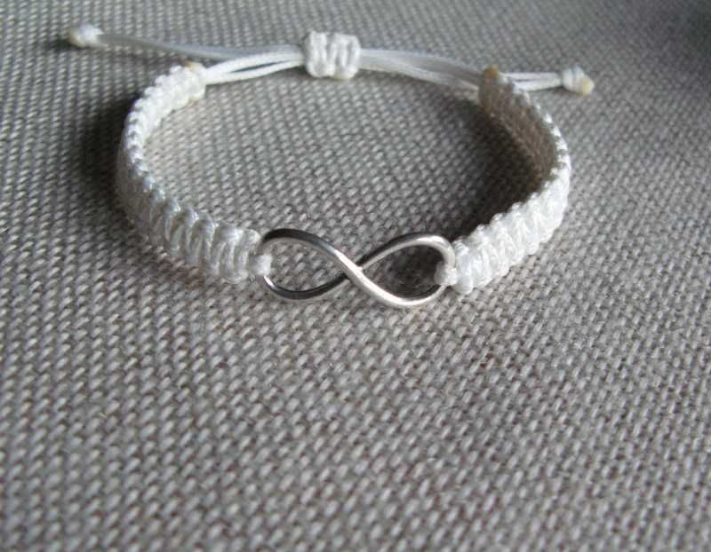 Bransoletka infinity  makrama