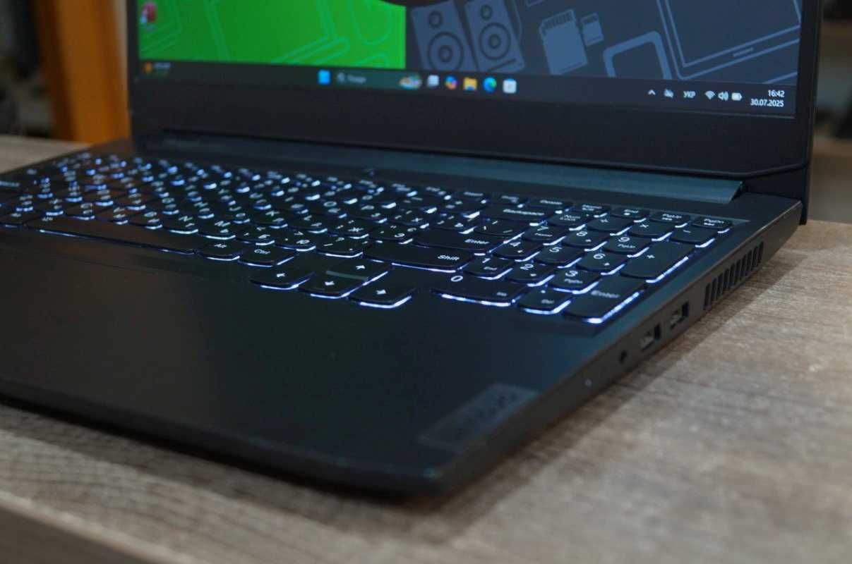 ГАРАНТІЯ Lenovo (120Гц/Ryzen 5 5600H/RAM 8/SSD 512/RTX 3050 4ГБ)TVOYO