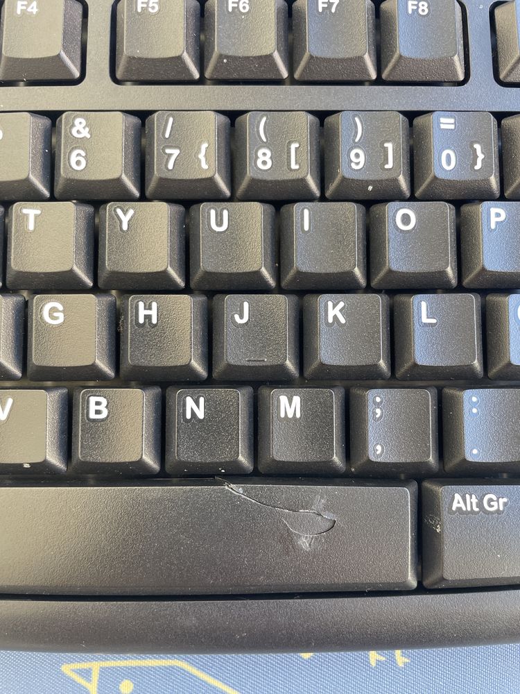 Logitech K120 Teclado