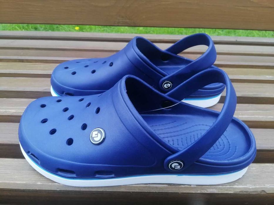 CROCS сланцы на лето, продам Кроксы САБО