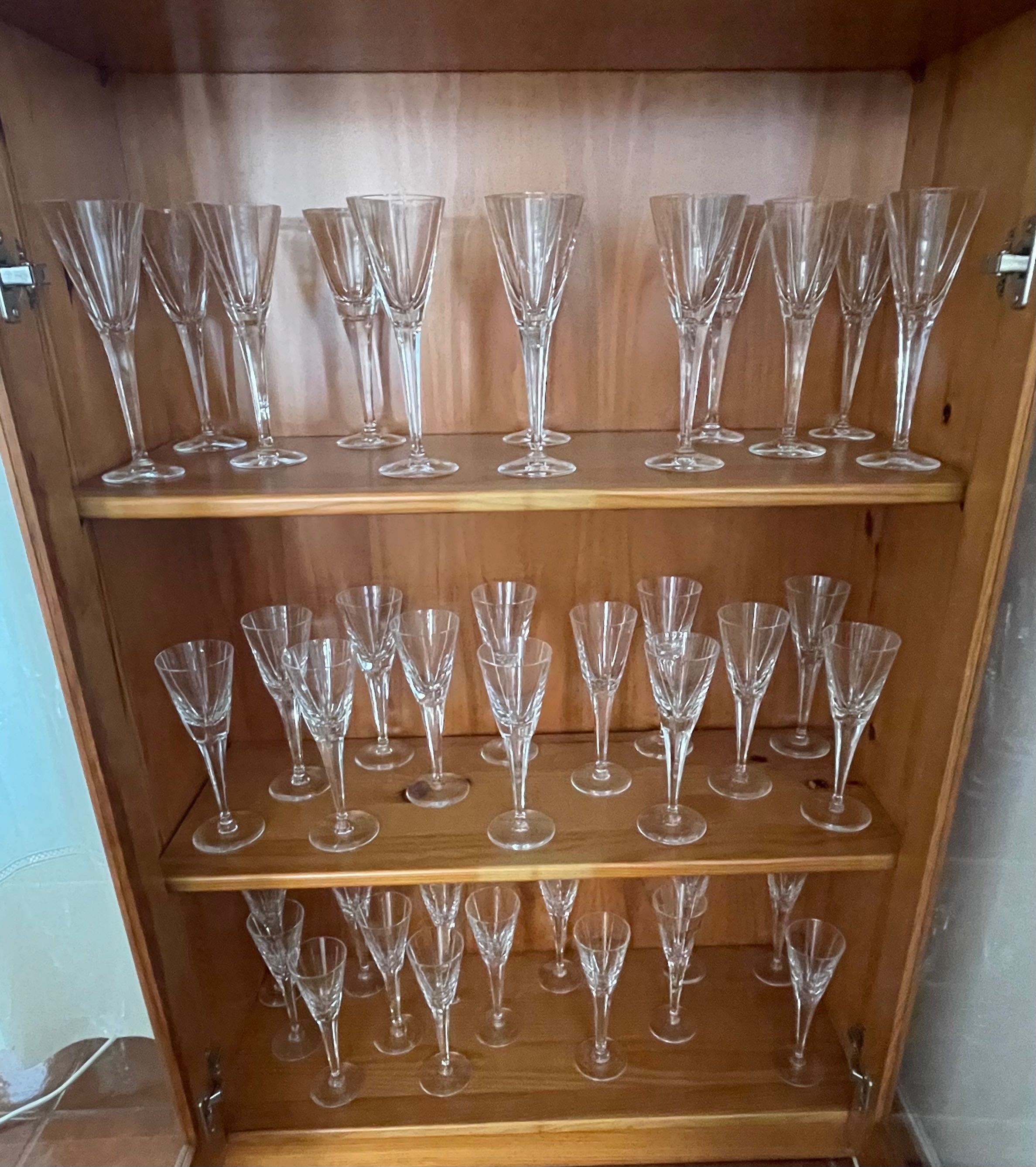 Serviço de copos de cristal para 12 pessoas
