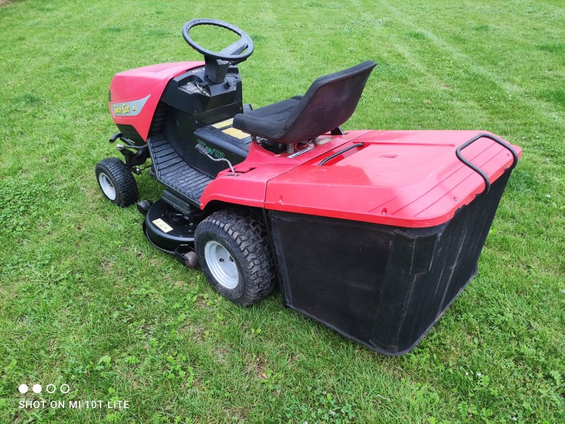 Traktorek kosiarka Castel Garden Briggs Stratton