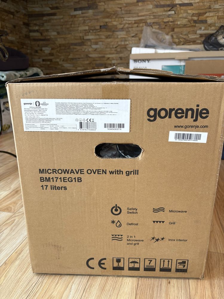 Мікрофильова піч-гриль 2 в 1 Gorenje