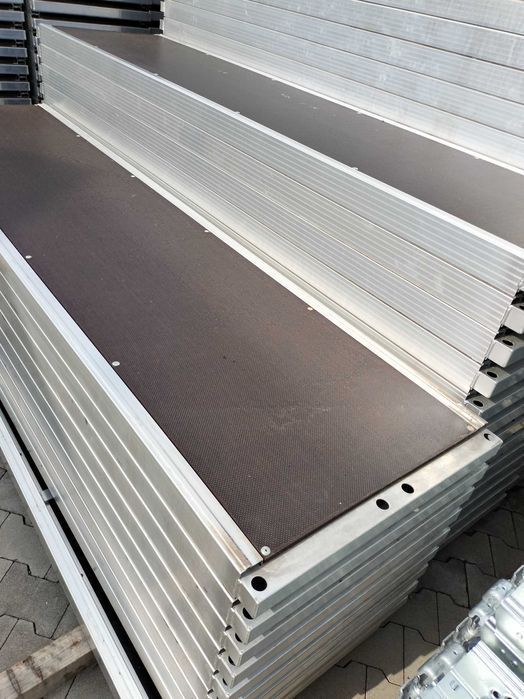 Rusztowanie aluminiowe plettac pletak 200 m2