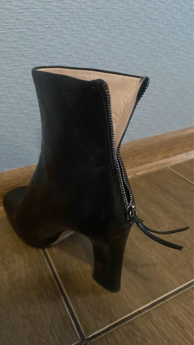 Ботинки miu miu черевики