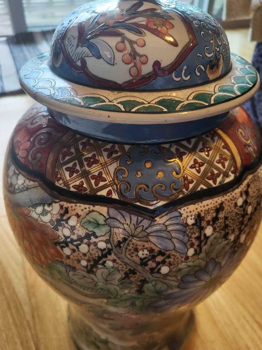 Jarrão com Tampa Motivos Orientais