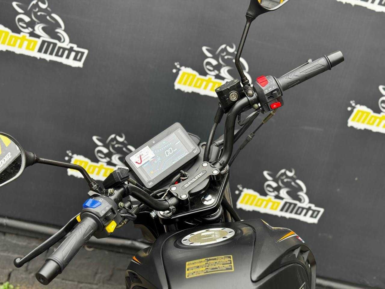 Мотоцикл SPARK SP150R-12S